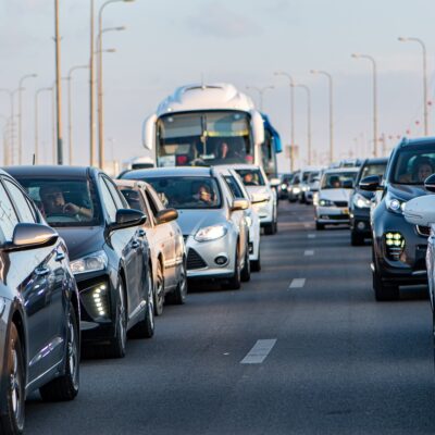 Χριστούγεννα: Ποιες ημέρες πρέπει να περιμένετε κυκλοφοριακή συμφόρηση;